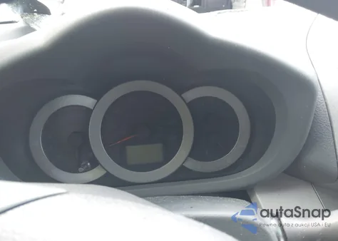 2011 Toyota Rav4 z USA, uszkodzony, nr VIN 2T3BF4DV0BW132727